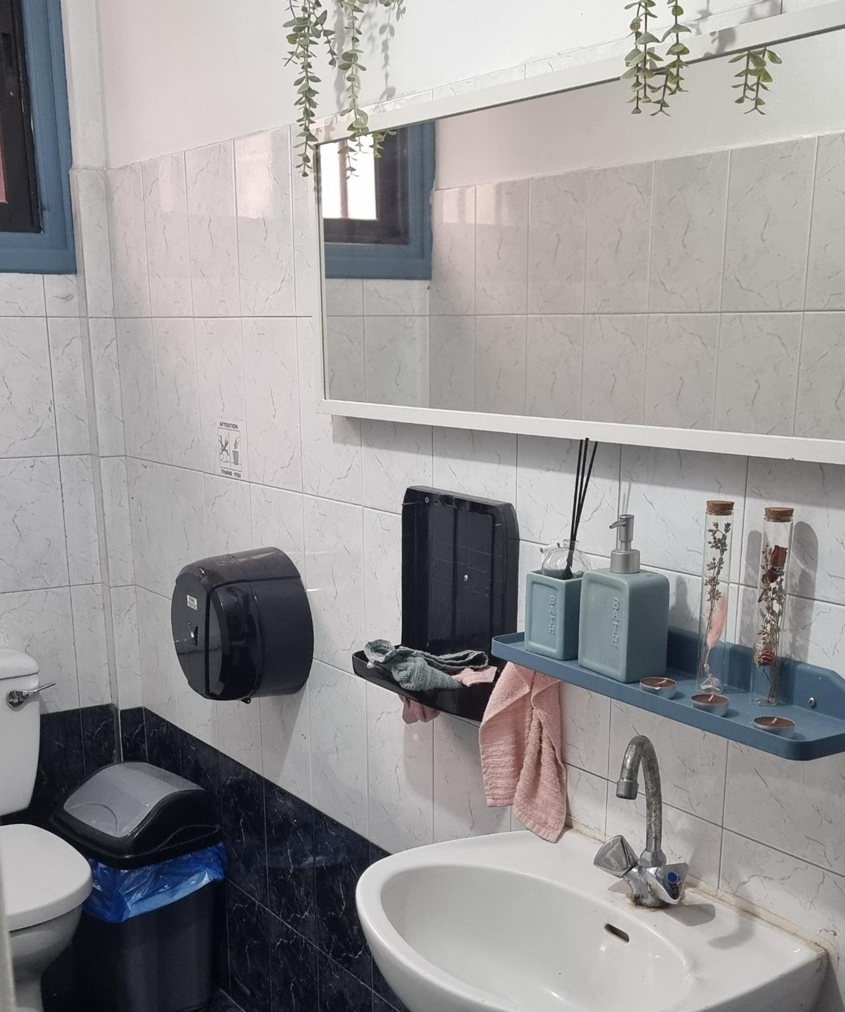 Livepro Apartment Larnaca Ngoại thất bức ảnh