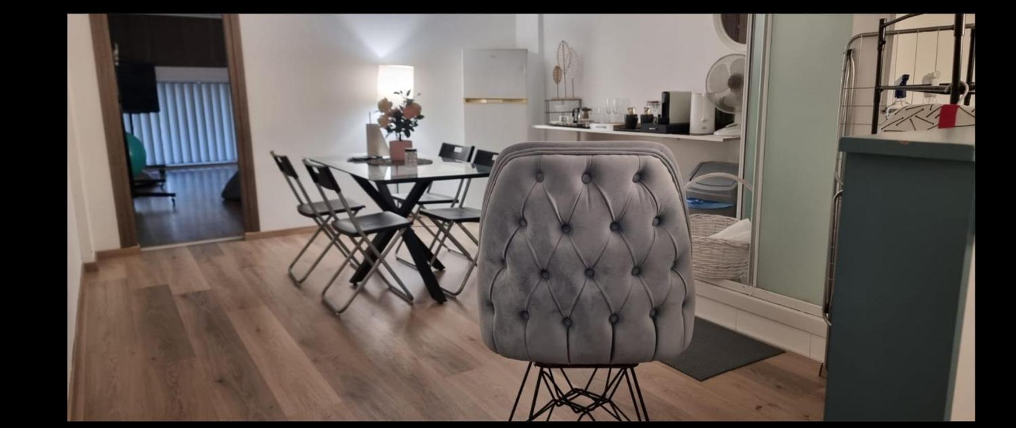 Livepro Apartment Larnaca Ngoại thất bức ảnh