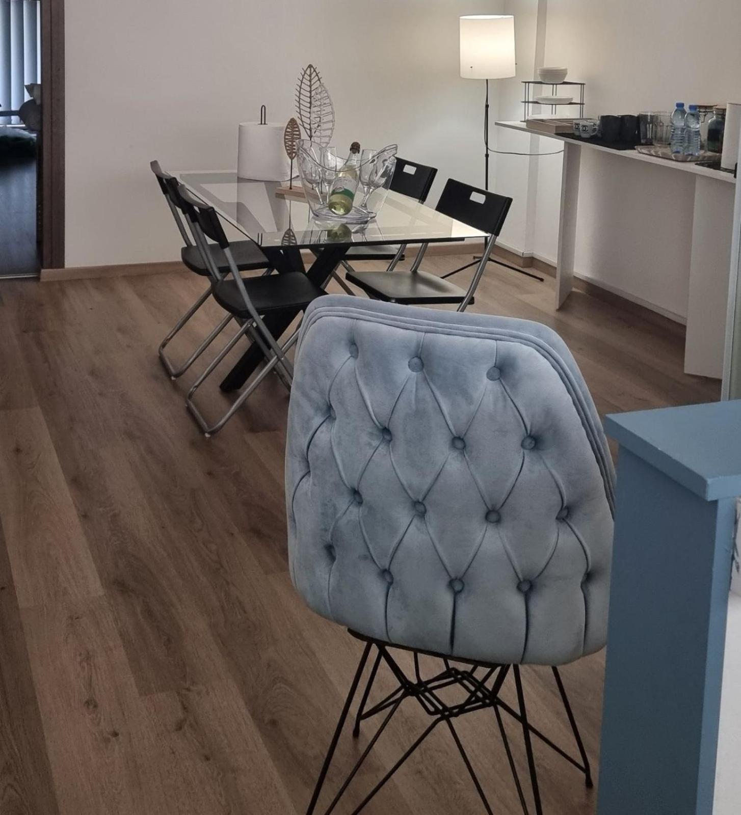 Livepro Apartment Larnaca Ngoại thất bức ảnh